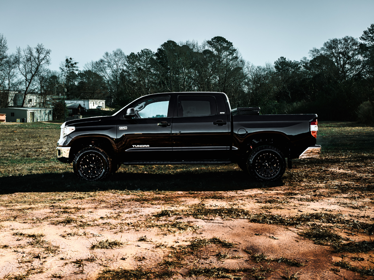 Toyota Tundra SR5 5.7L V8 FFV CrewMax 4WD 2015