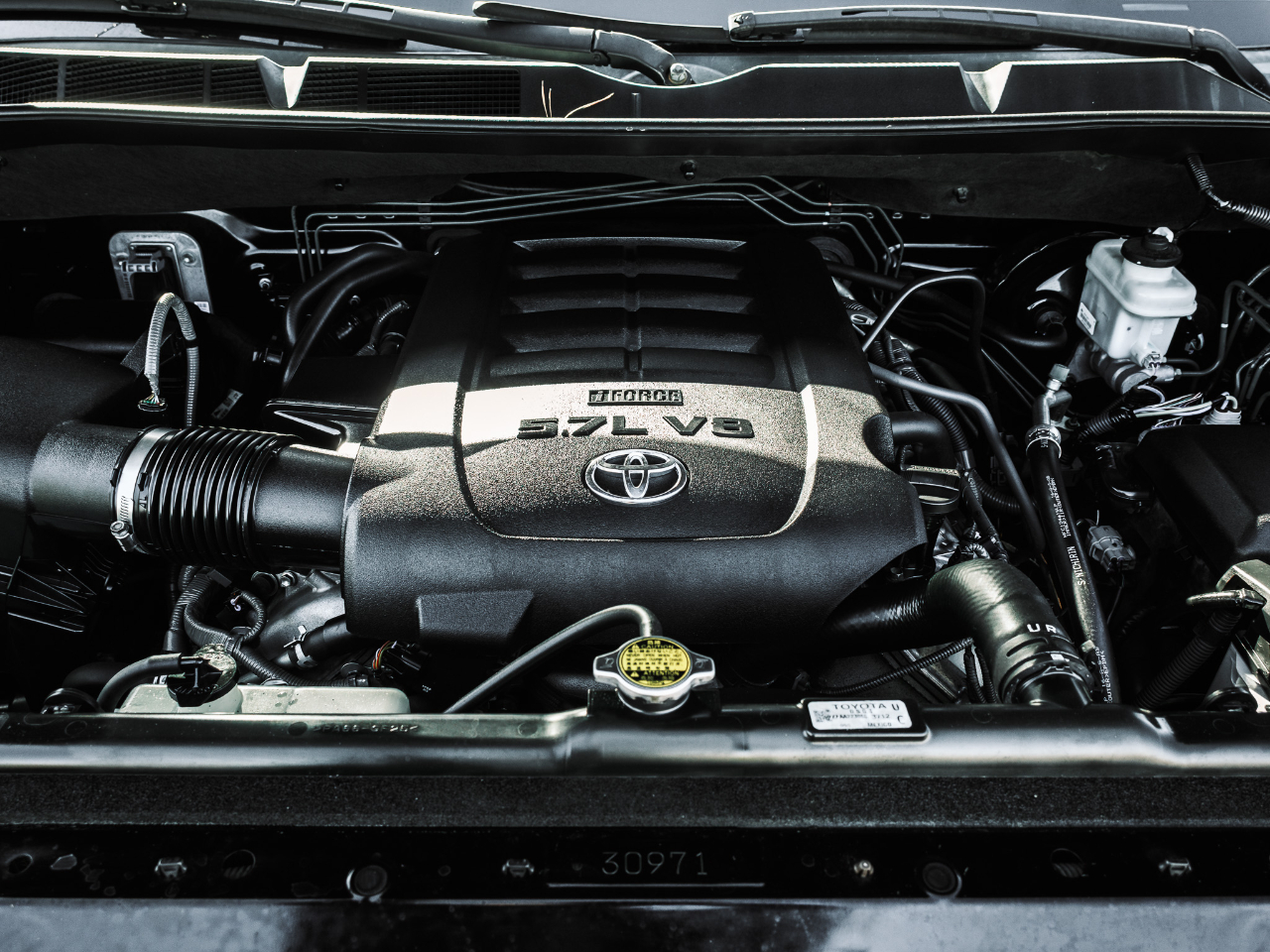 Toyota Tundra SR5 5.7L V8 FFV CrewMax 4WD 2015