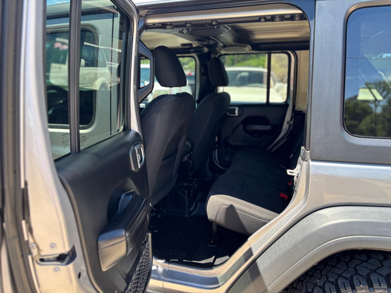 Jeep Wrangler Unlimited Sport 2019