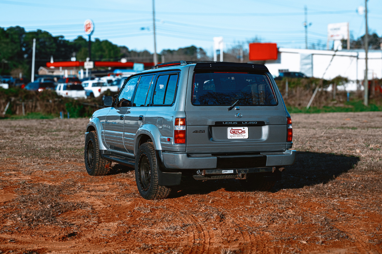 Lexus LX 450 Base 1996