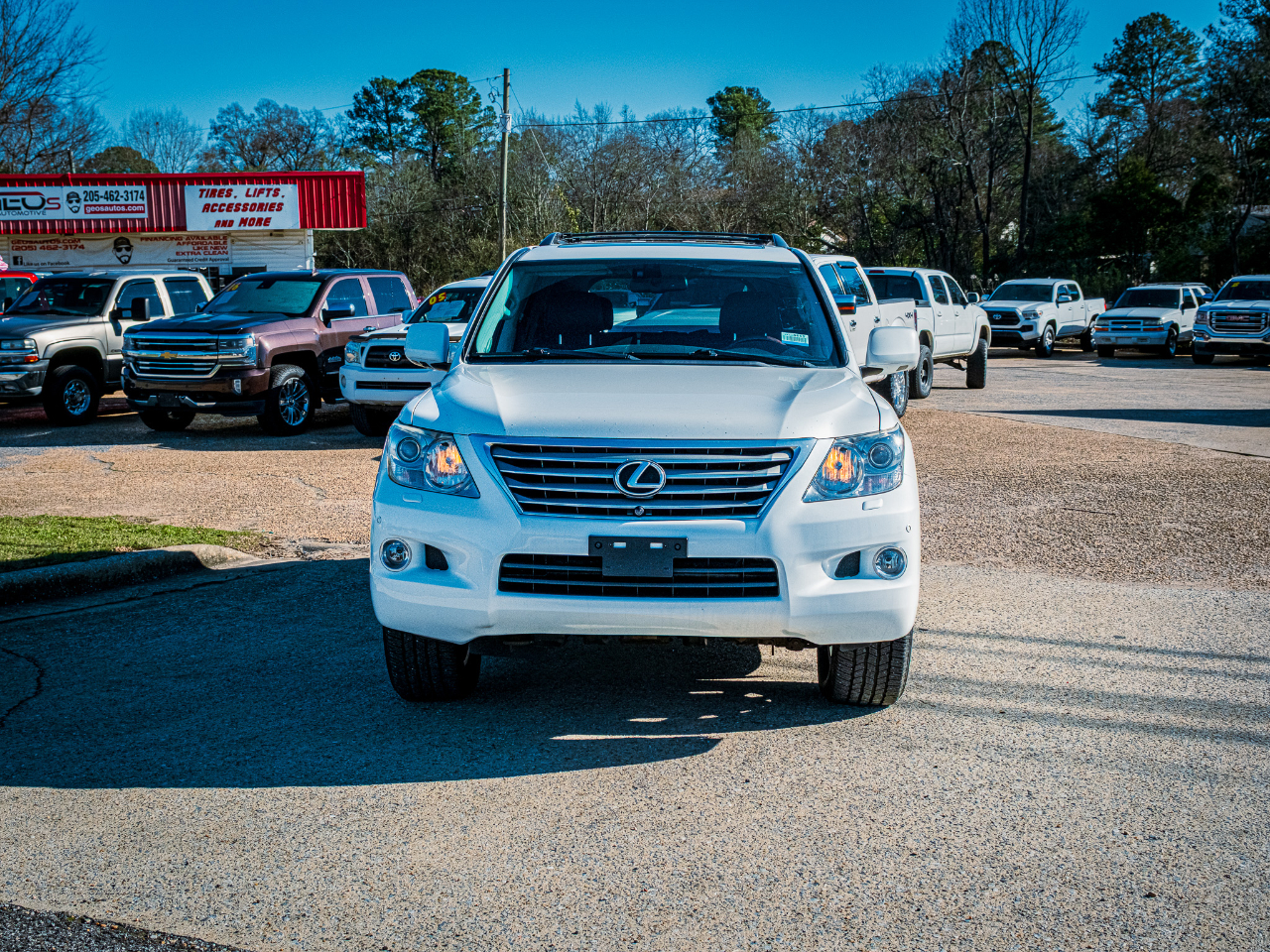 Lexus LX 570 Sport Utility 2011