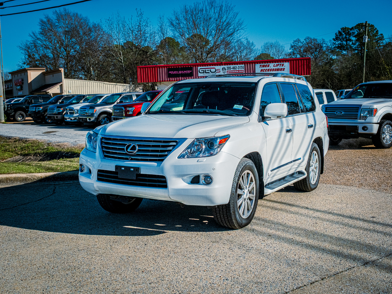 Lexus LX 570 Sport Utility 2011