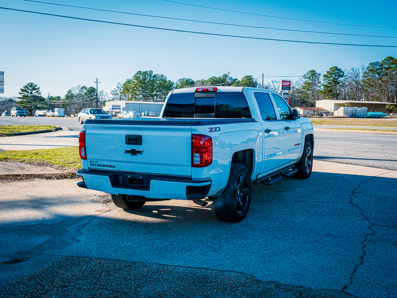 Chevrolet Silverado 1500 LTZ Crew Cab 4WD 2018