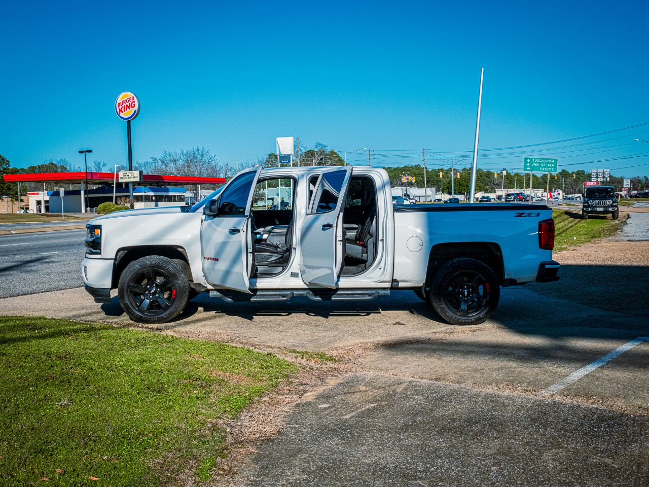 Chevrolet Silverado 1500 LTZ Crew Cab 4WD 2018
