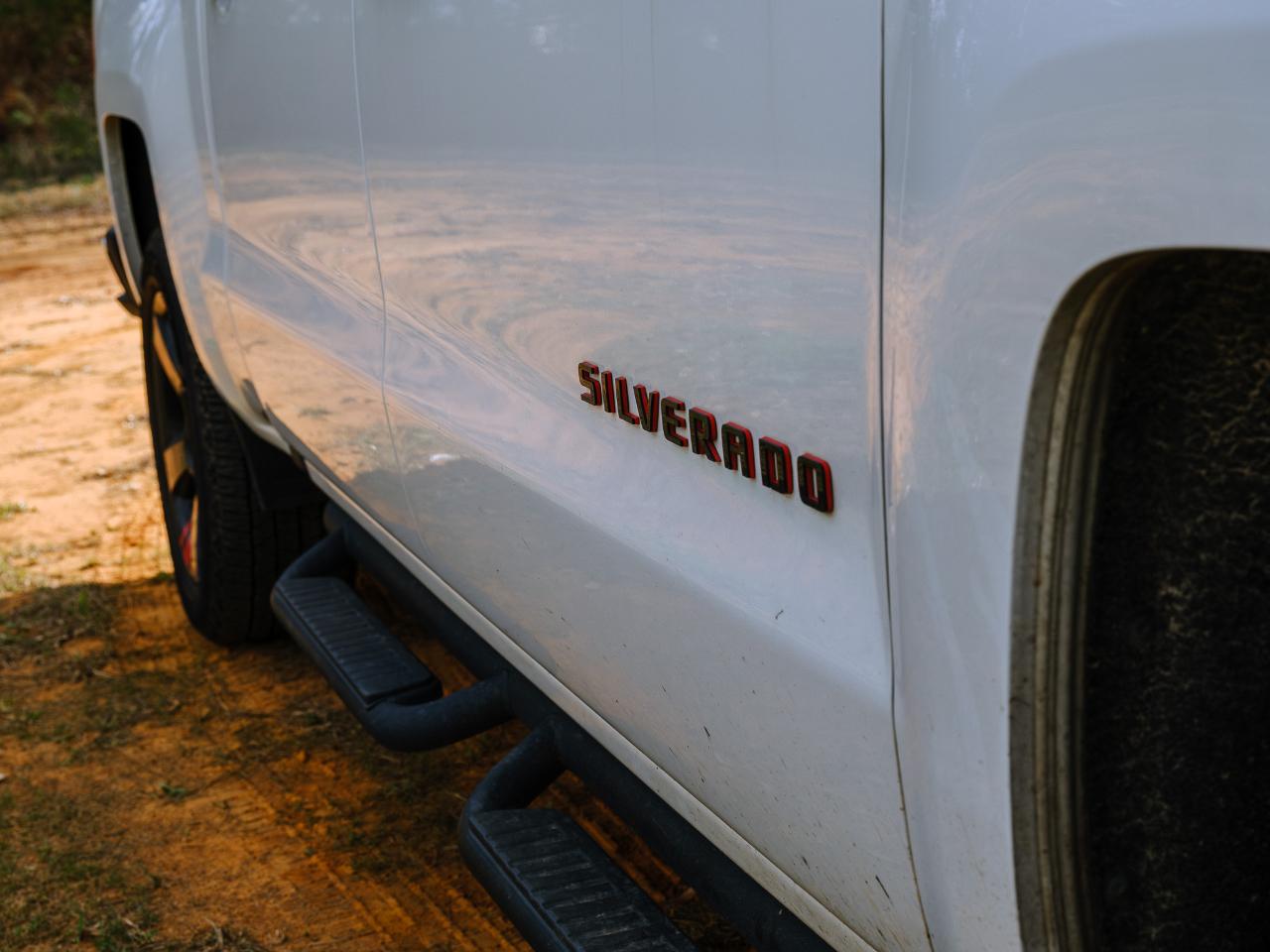 Chevrolet Silverado 1500 LTZ Crew Cab 4WD 2018