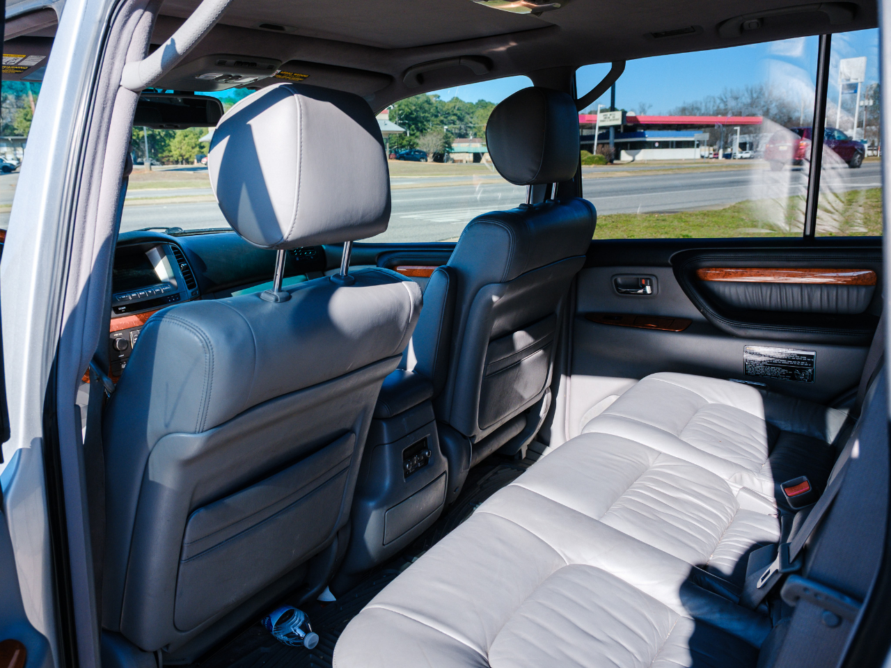 Lexus LX 470 Sport Utility 2006