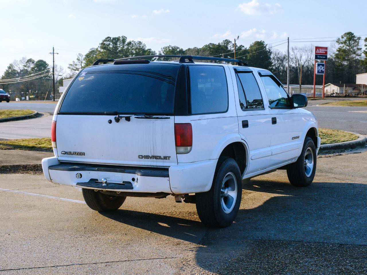 Chevrolet Blazer 4-Door 2WD LS 2002
