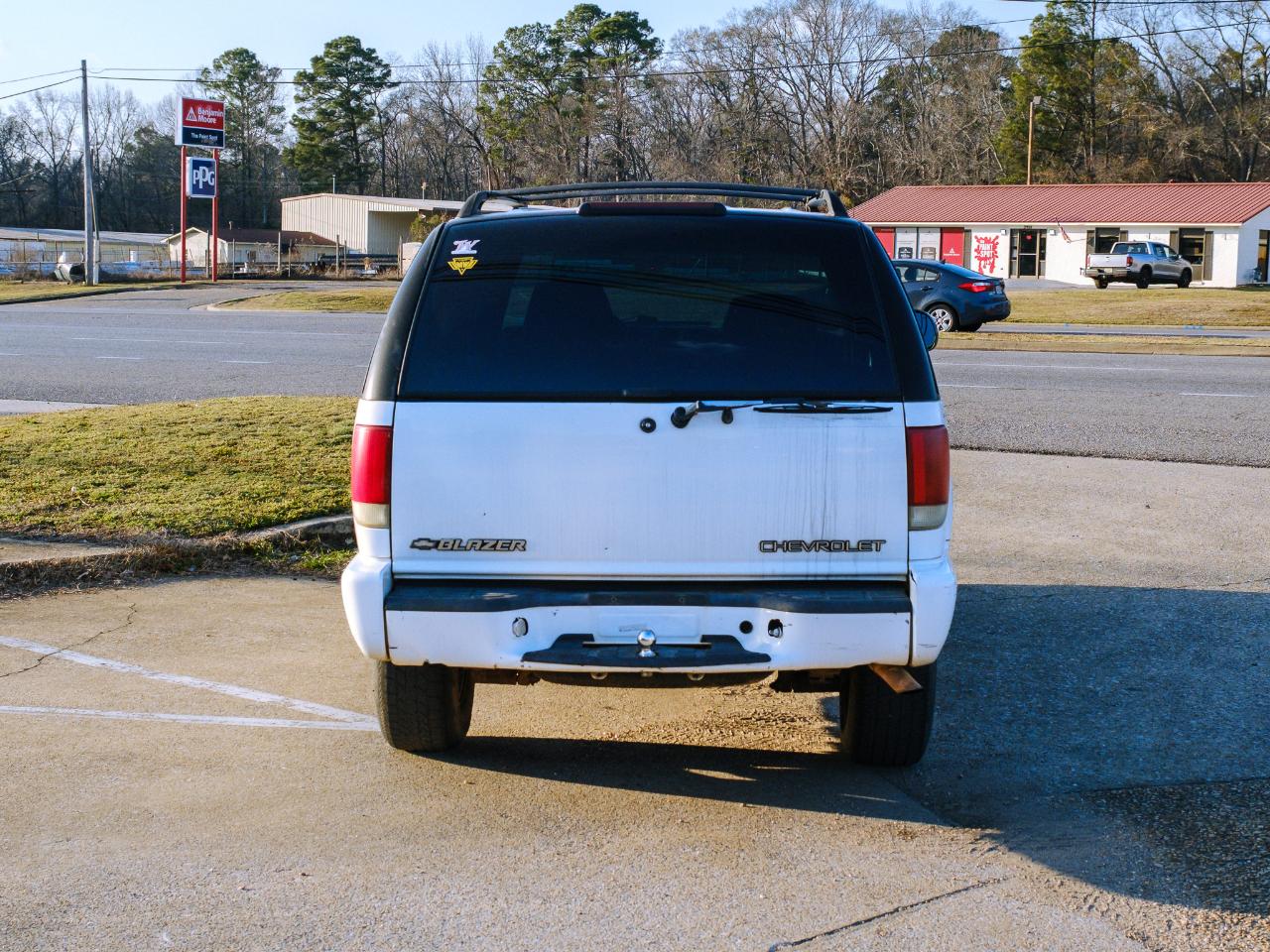 Chevrolet Blazer 4-Door 2WD LS 2002