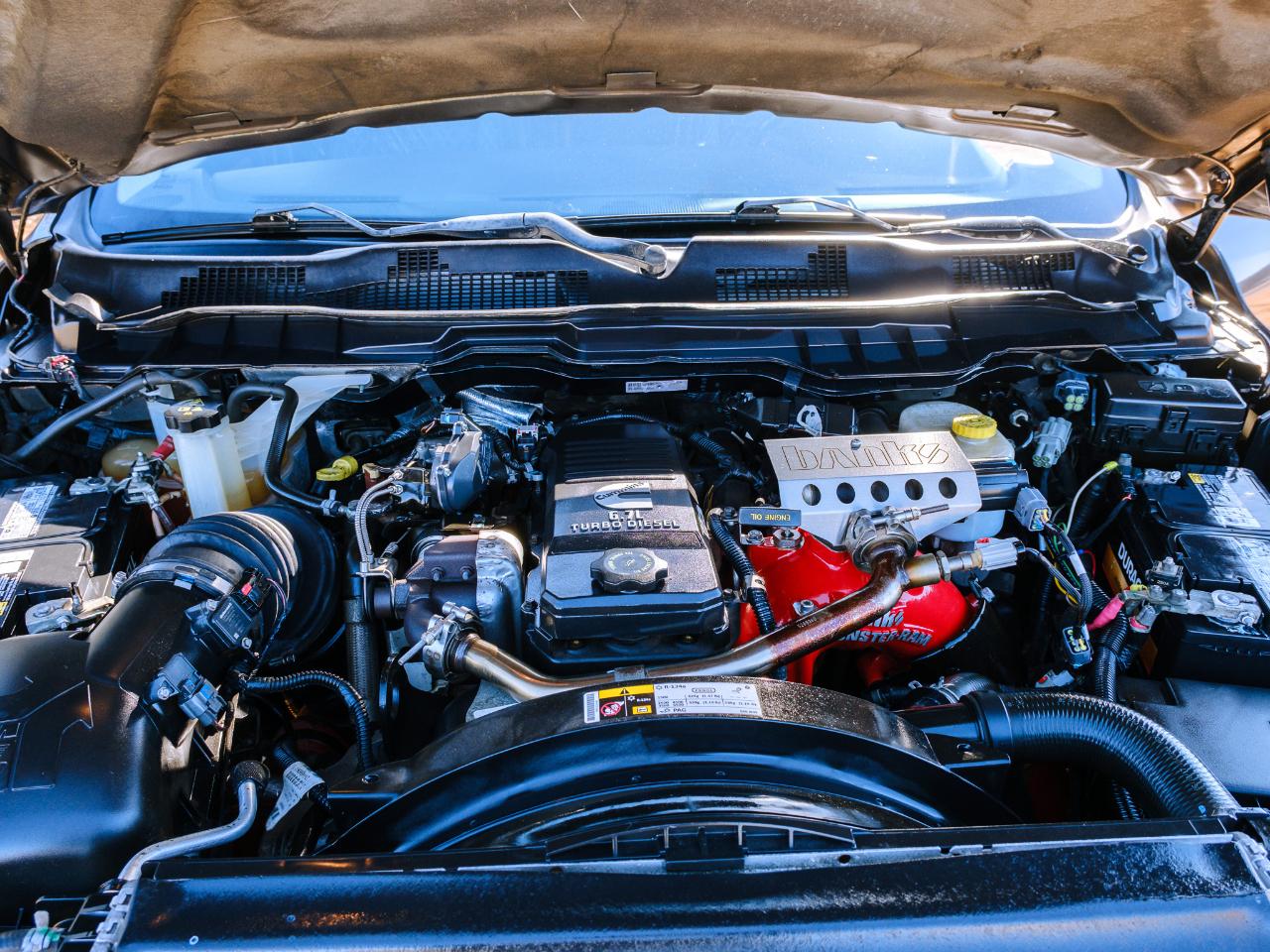 RAM 2500 Laramie Crew Cab SWB 4WD 2014