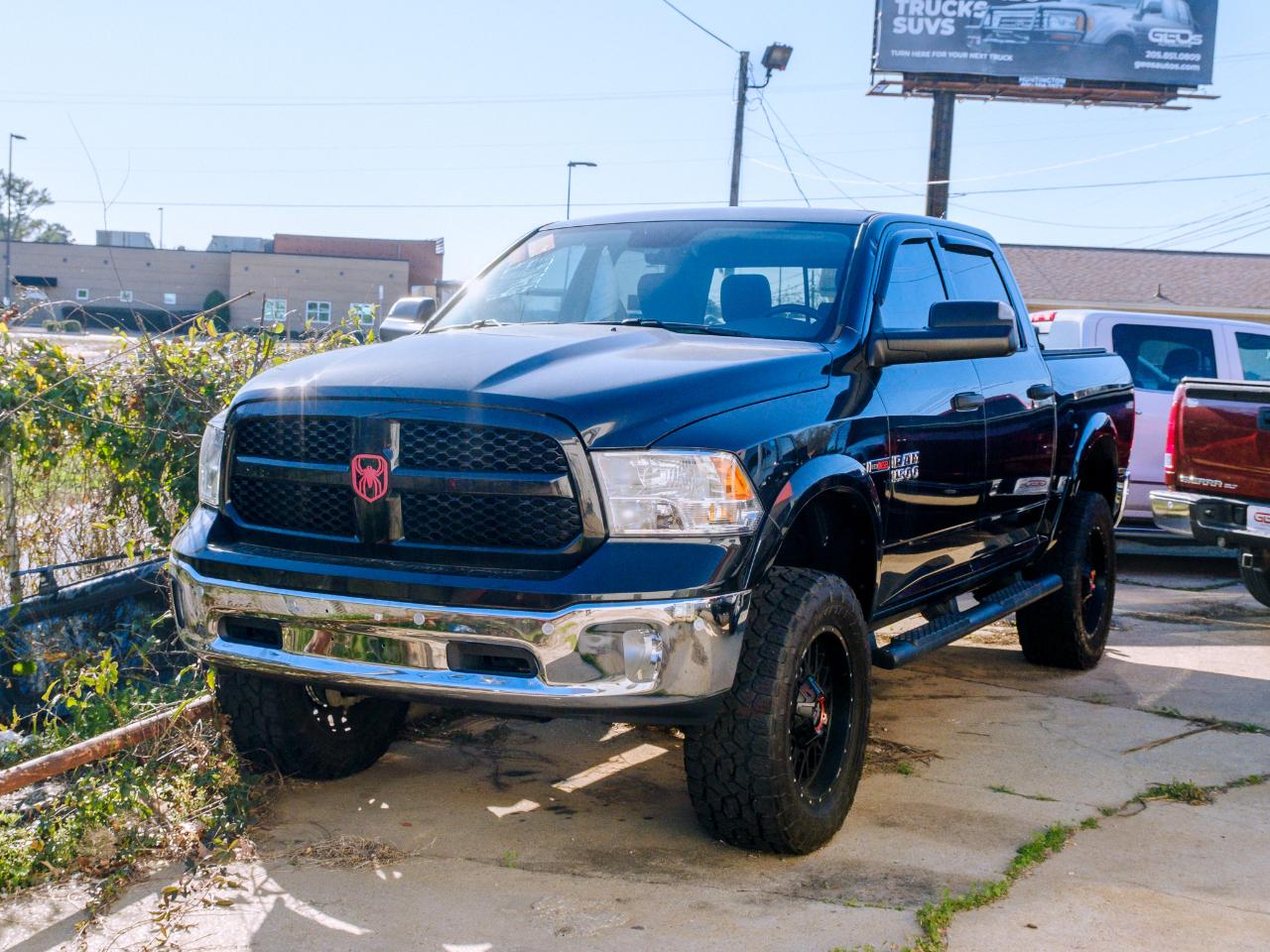 RAM 1500 SLT Crew Cab SWB 4WD 2018