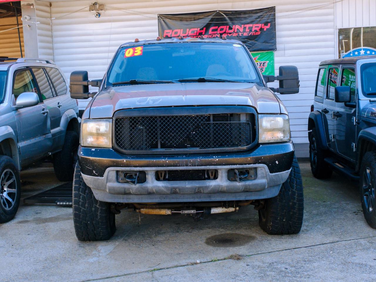 2004 Ford F-250 SD Lariat Crew Cab Long Bed 4WD
