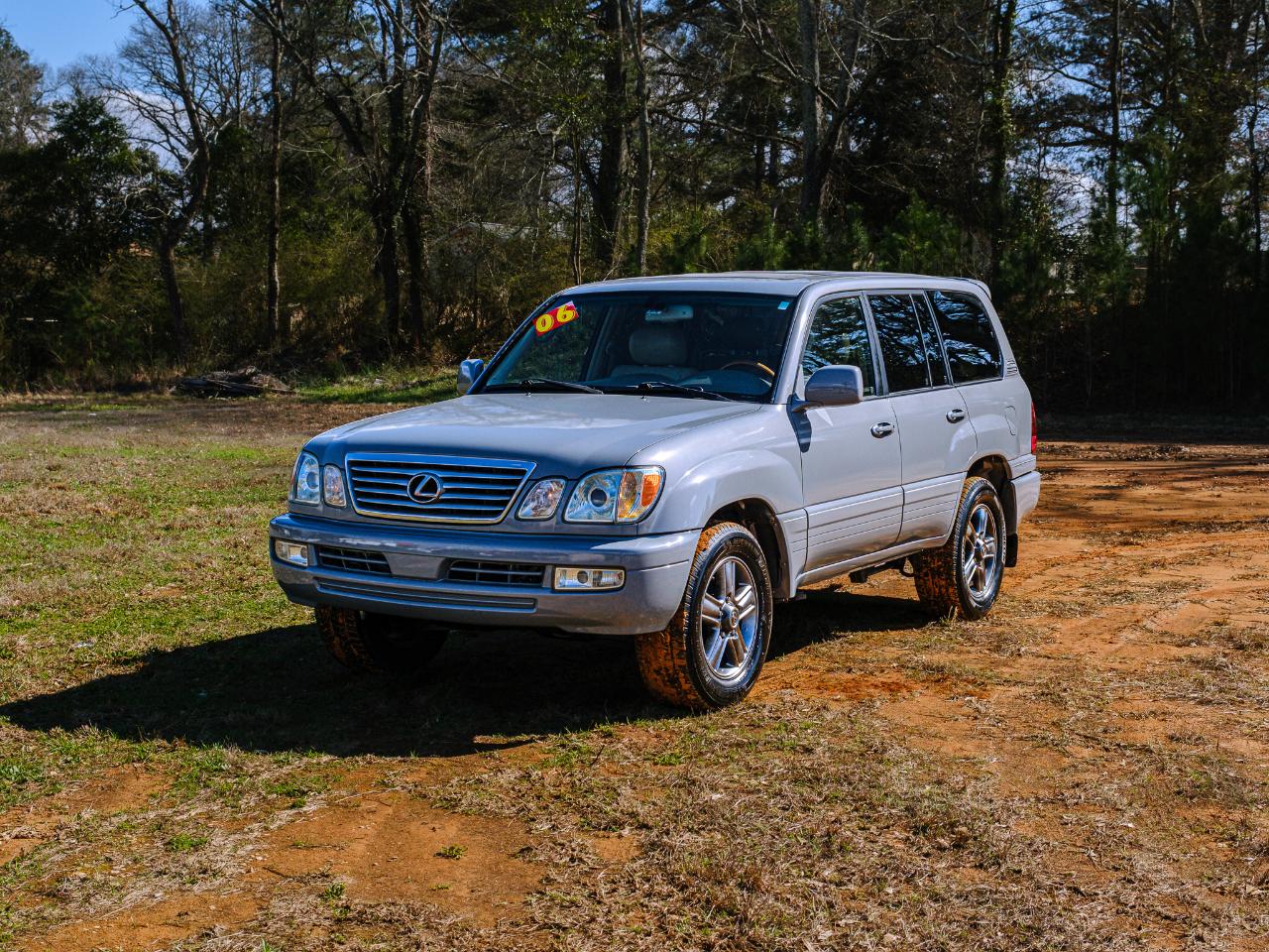 Lexus LX 470 Sport Utility 2006