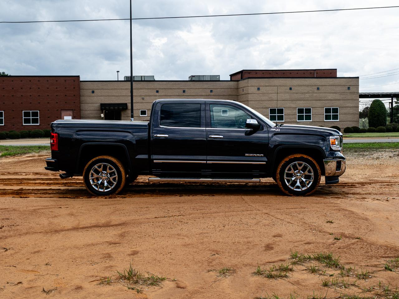 GMC Sierra 1500 SLT Crew Cab 4WD 2014