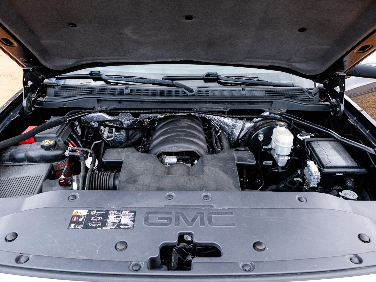 GMC Sierra 1500 SLT Crew Cab 4WD 2014