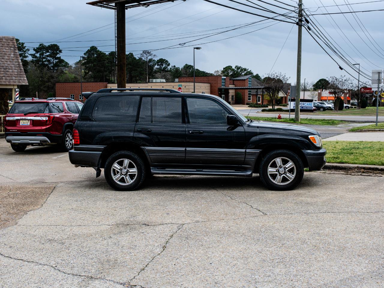 Lexus LX 470 Sport Utility 2007