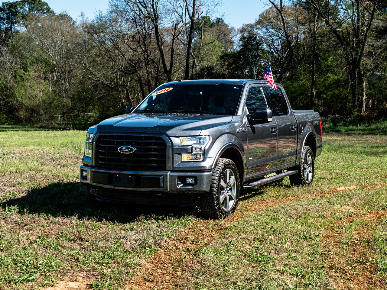 Ford F-150 Lariat SuperCrew 5.5-ft. Bed 4WD 2016