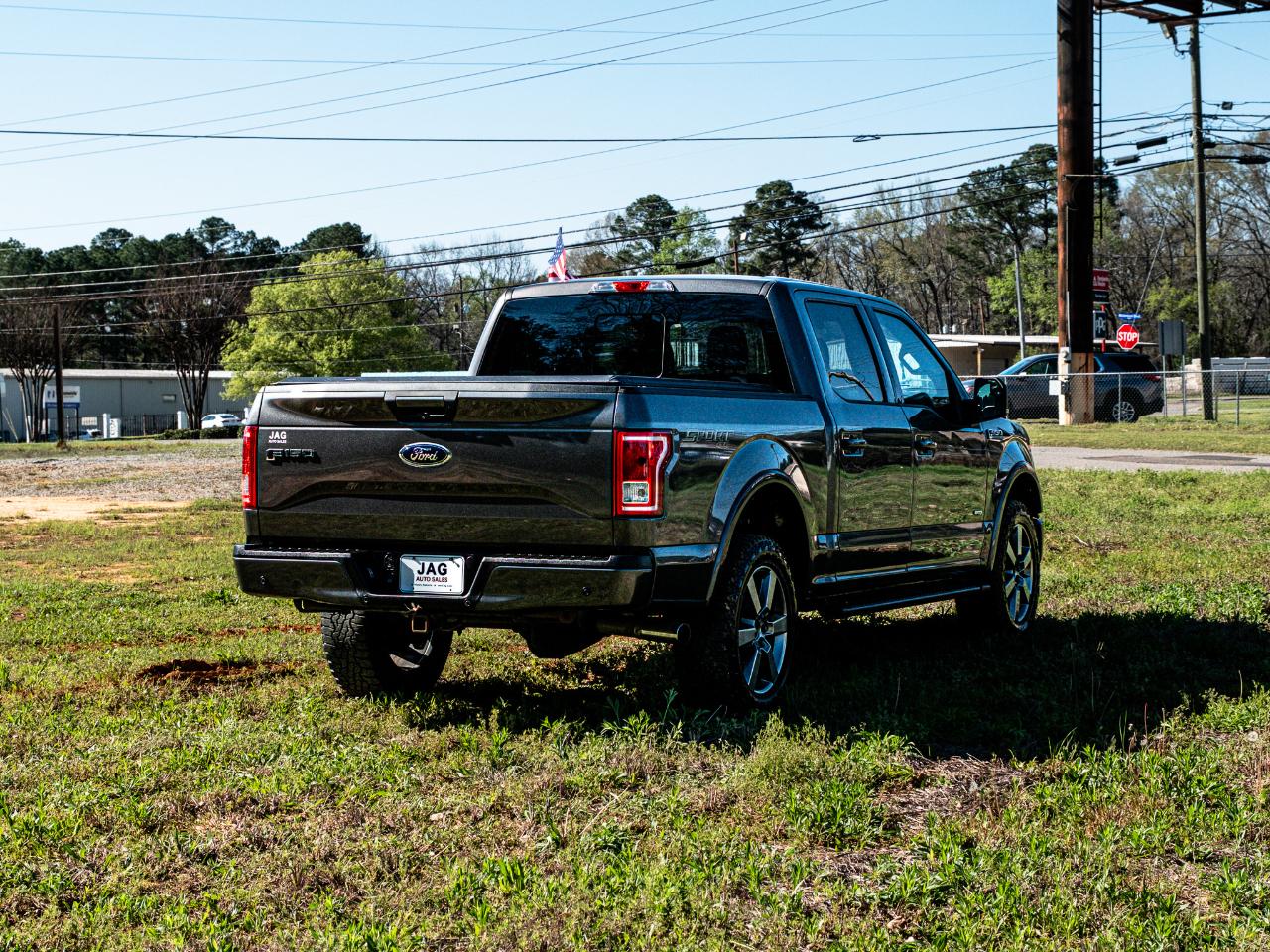Ford F-150 Lariat SuperCrew 5.5-ft. Bed 4WD 2016