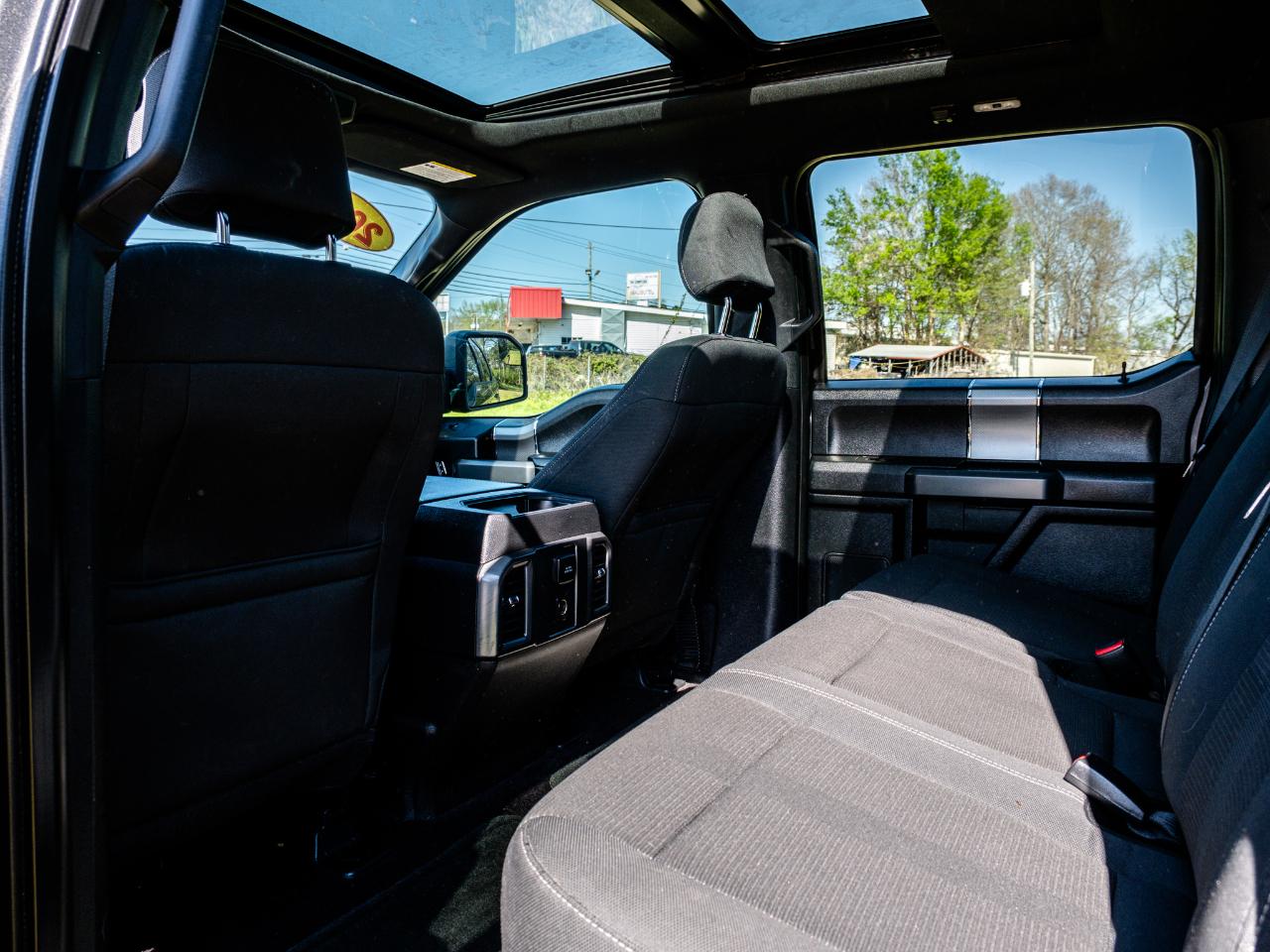 Ford F-150 Lariat SuperCrew 5.5-ft. Bed 4WD 2016