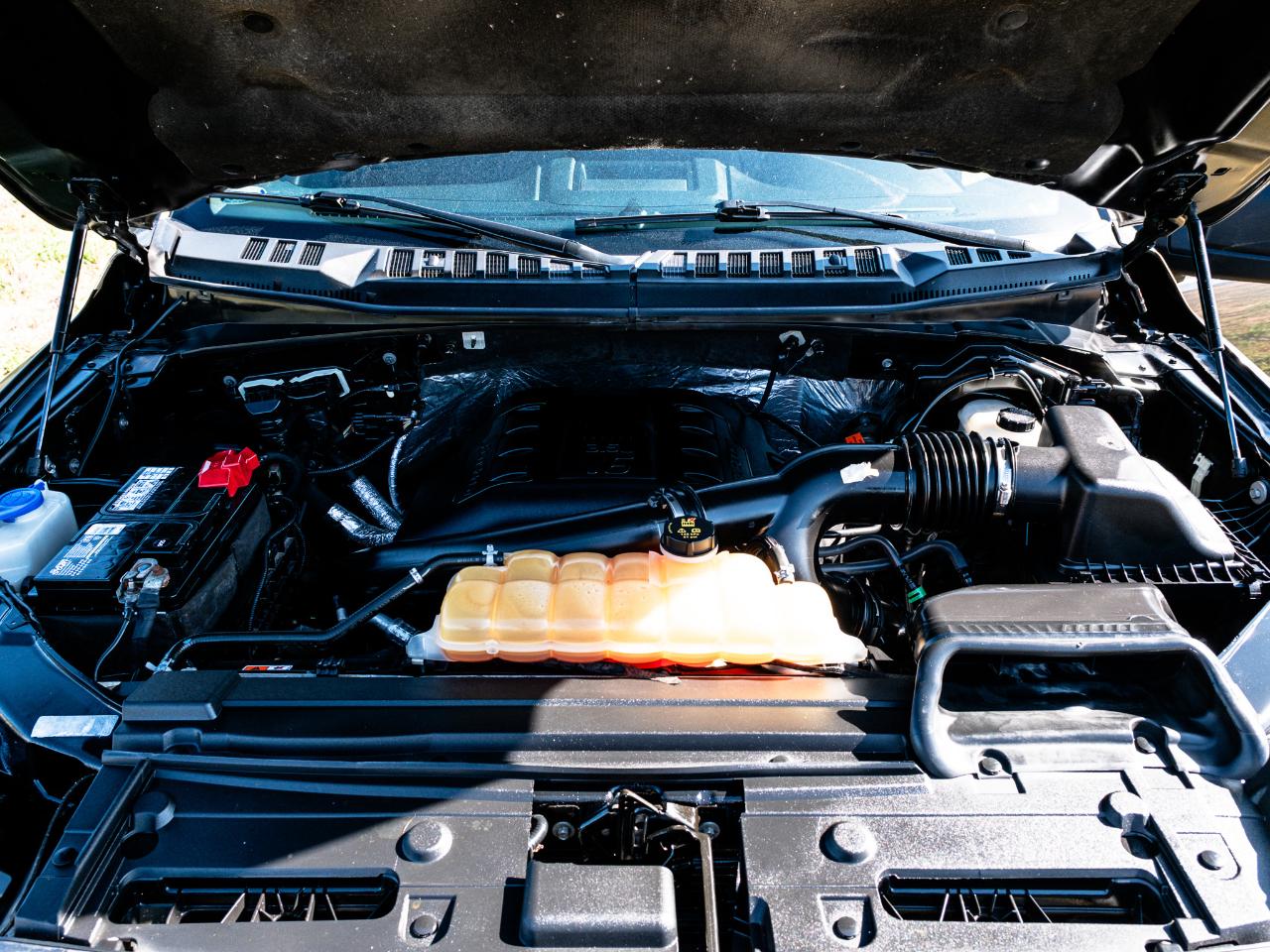 Ford F-150 Lariat SuperCrew 5.5-ft. Bed 4WD 2016