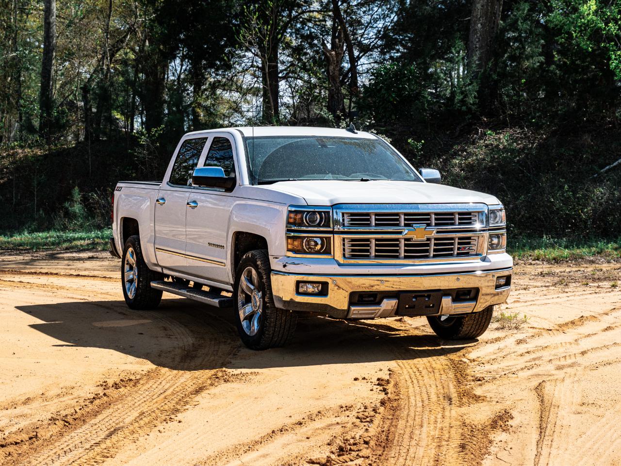 Chevrolet Silverado 1500 LTZ Crew Cab Long Box 4WD 2015