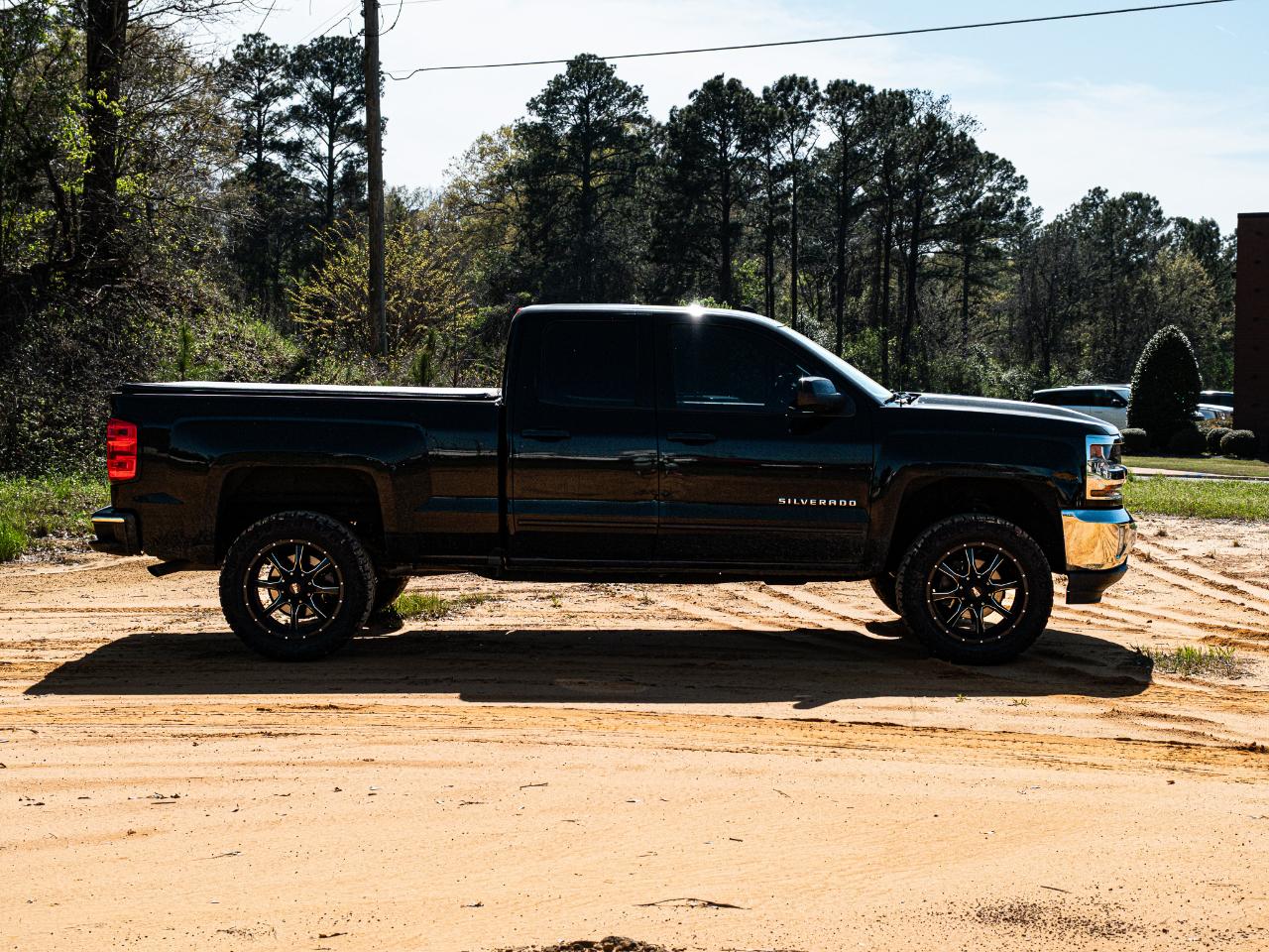 Chevrolet Silverado 1500 LT Double Cab 2WD 2018