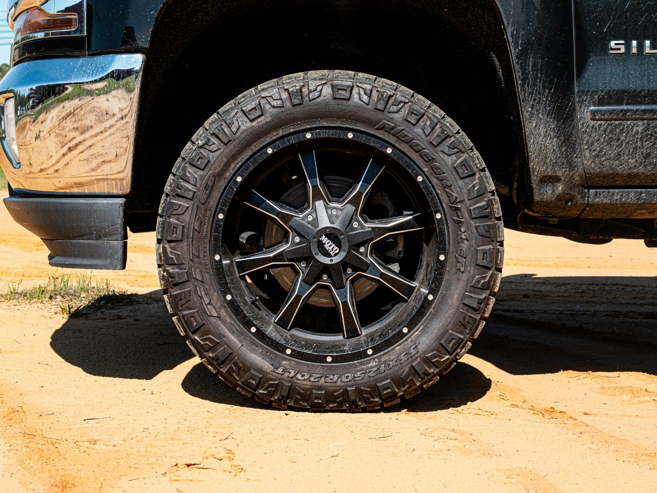 Chevrolet Silverado 1500 LT Double Cab 2WD 2018