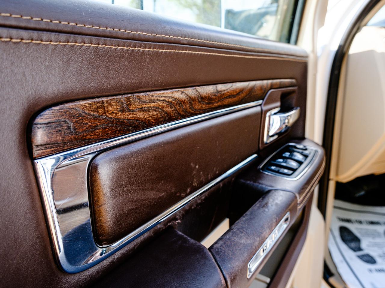 RAM 1500 Longhorn Crew Cab SWB 4WD 2017