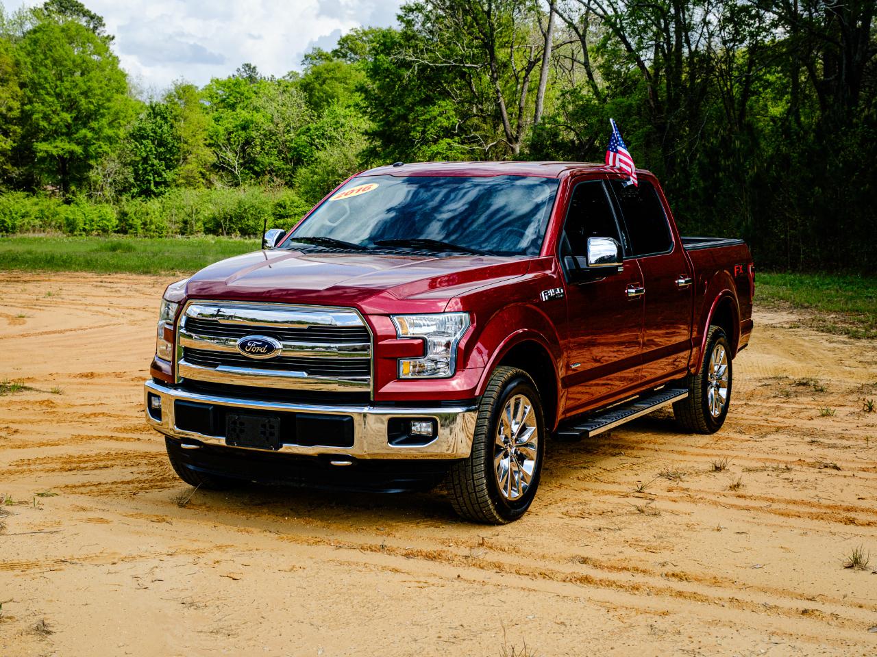 Ford F-150 Lariat SuperCrew 5.5-ft. Bed 4WD 2016