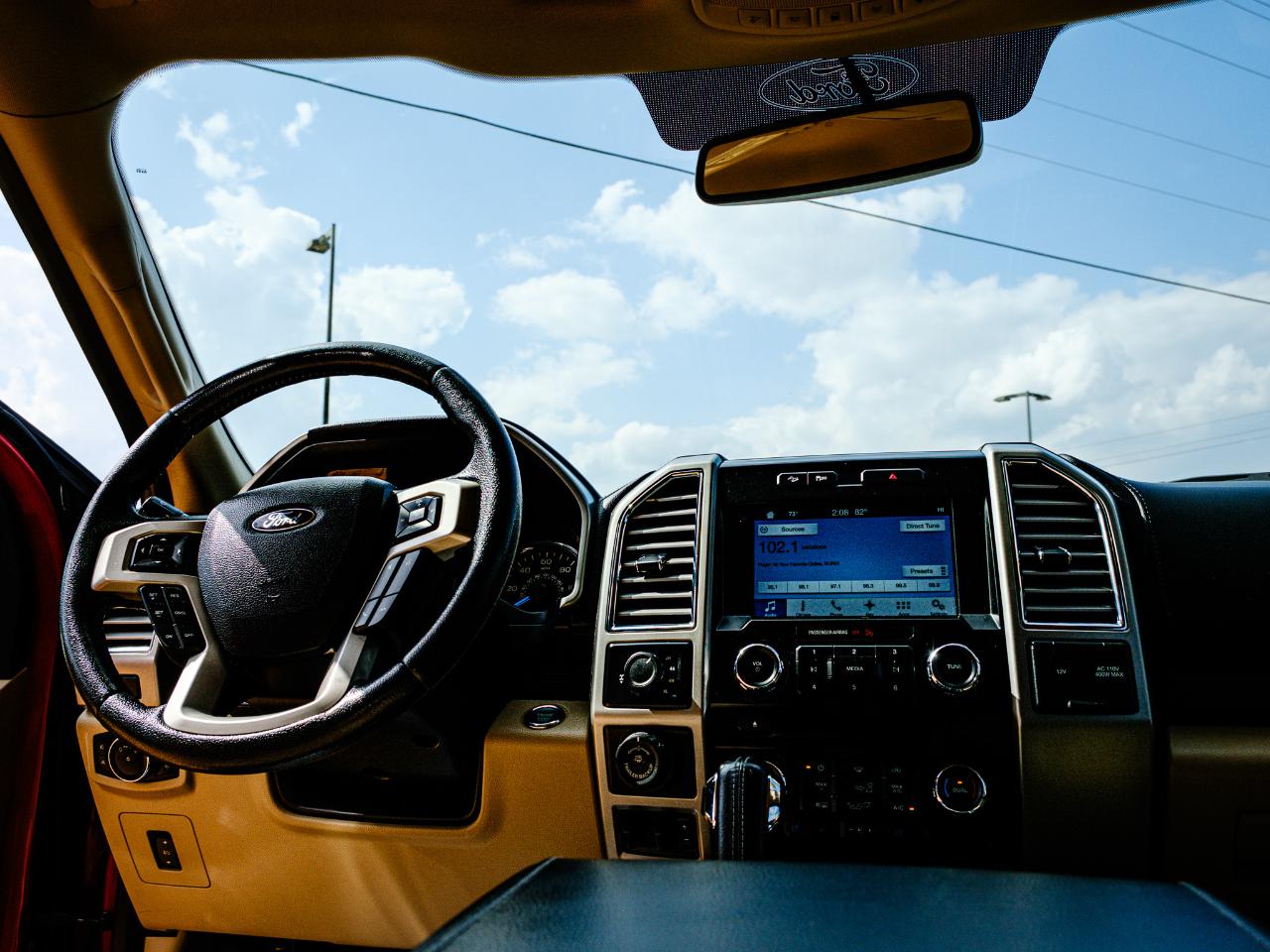 Ford F-150 Lariat SuperCrew 5.5-ft. Bed 4WD 2016