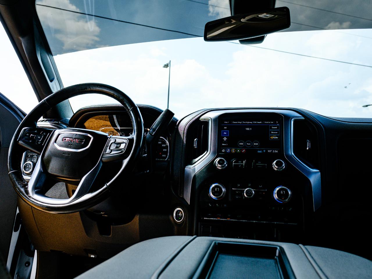 GMC Sierra 1500 SLT Crew Cab Long Box 4WD 2019