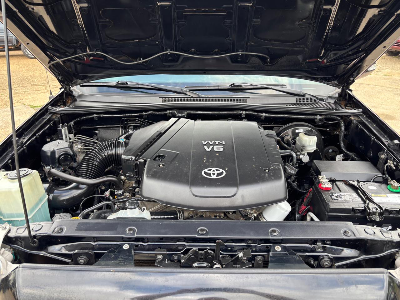 Toyota Tacoma PreRunner Double Cab V6 Auto 2WD 2013