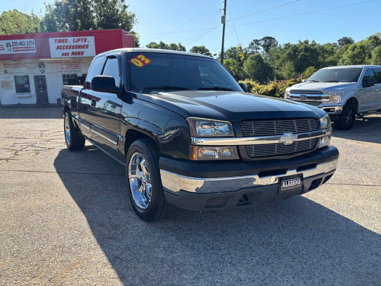 Chevrolet Silverado 1500 Ext. Cab Short Bed 2WD 2003
