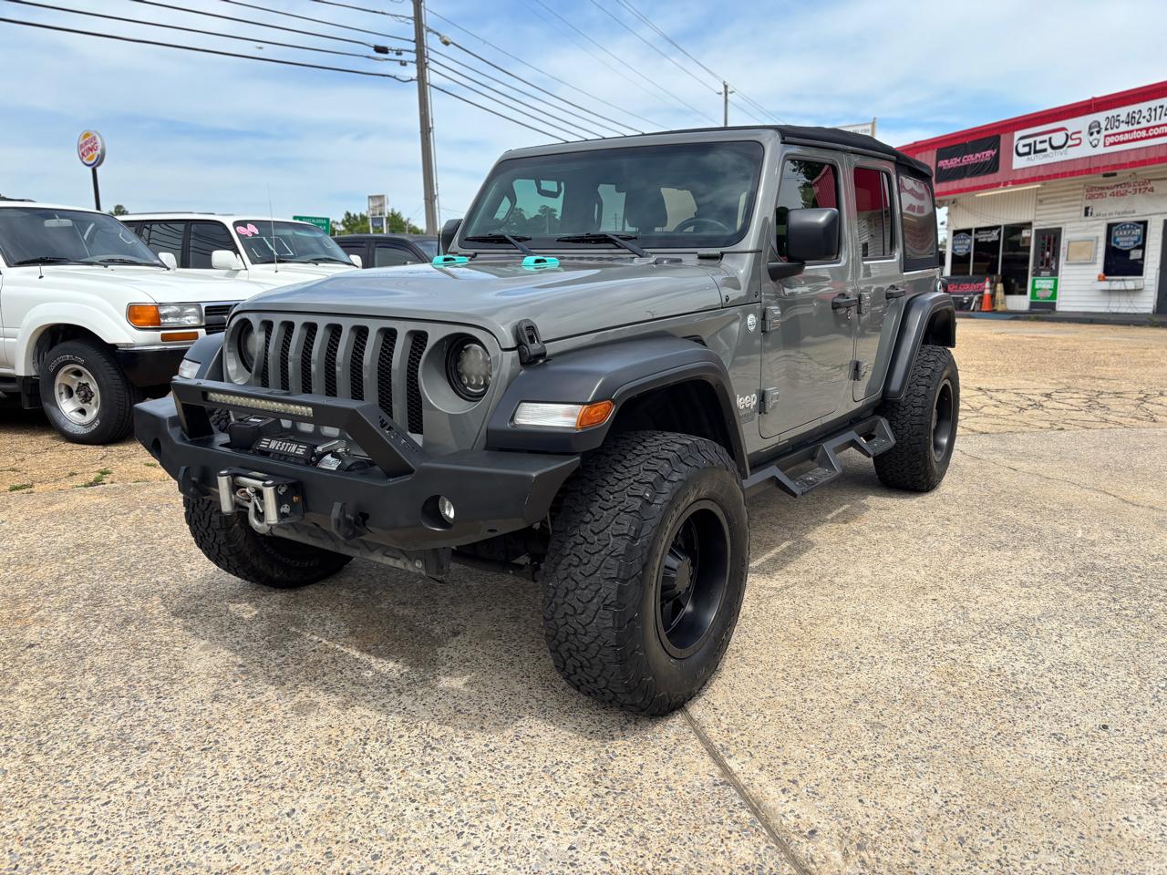 Jeep Wrangler Unlimited Sport 2019