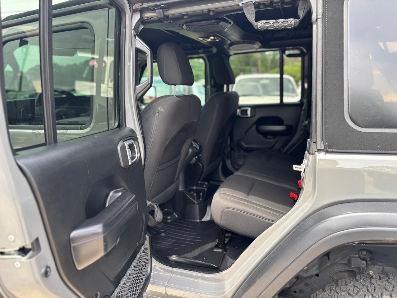 Jeep Wrangler Unlimited Sport 2019