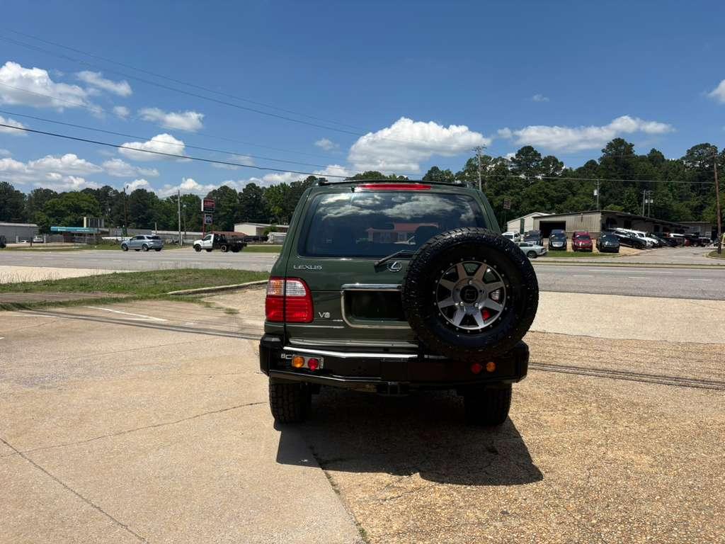 Lexus LX 470 Base 1998
