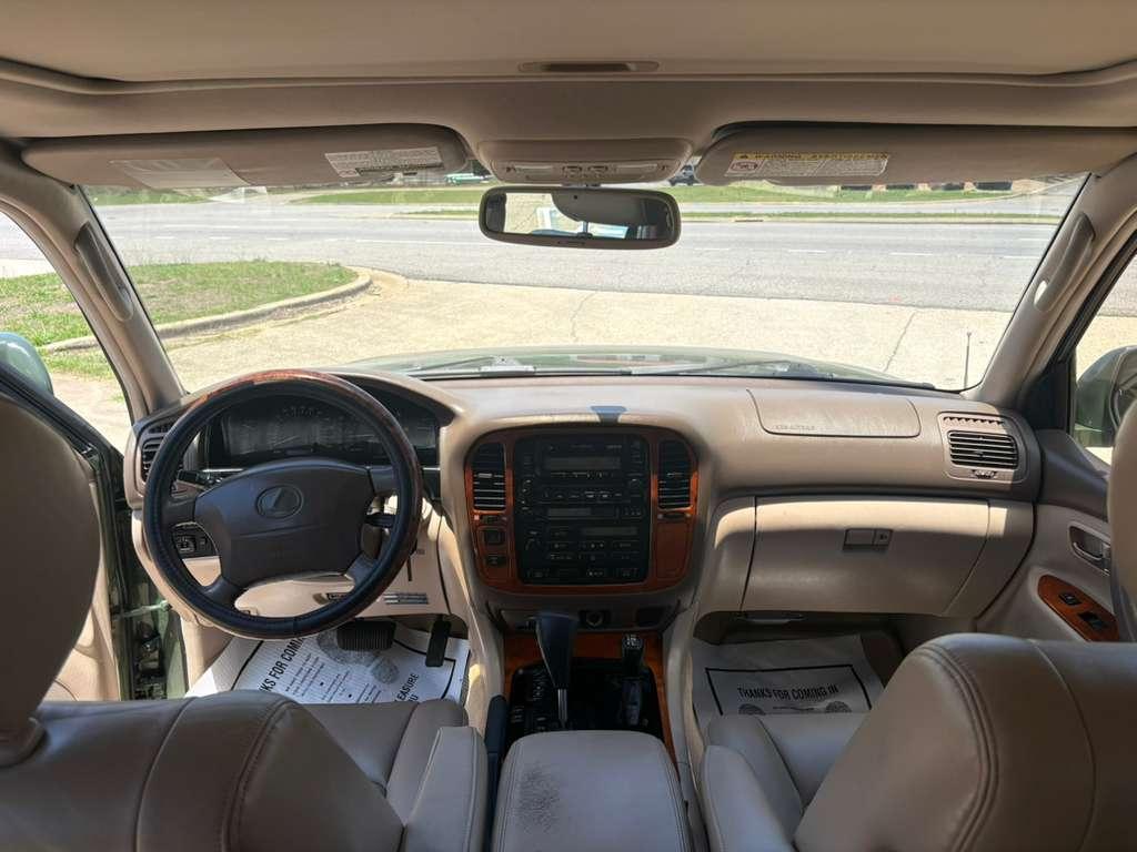Lexus LX 470 Base 1998
