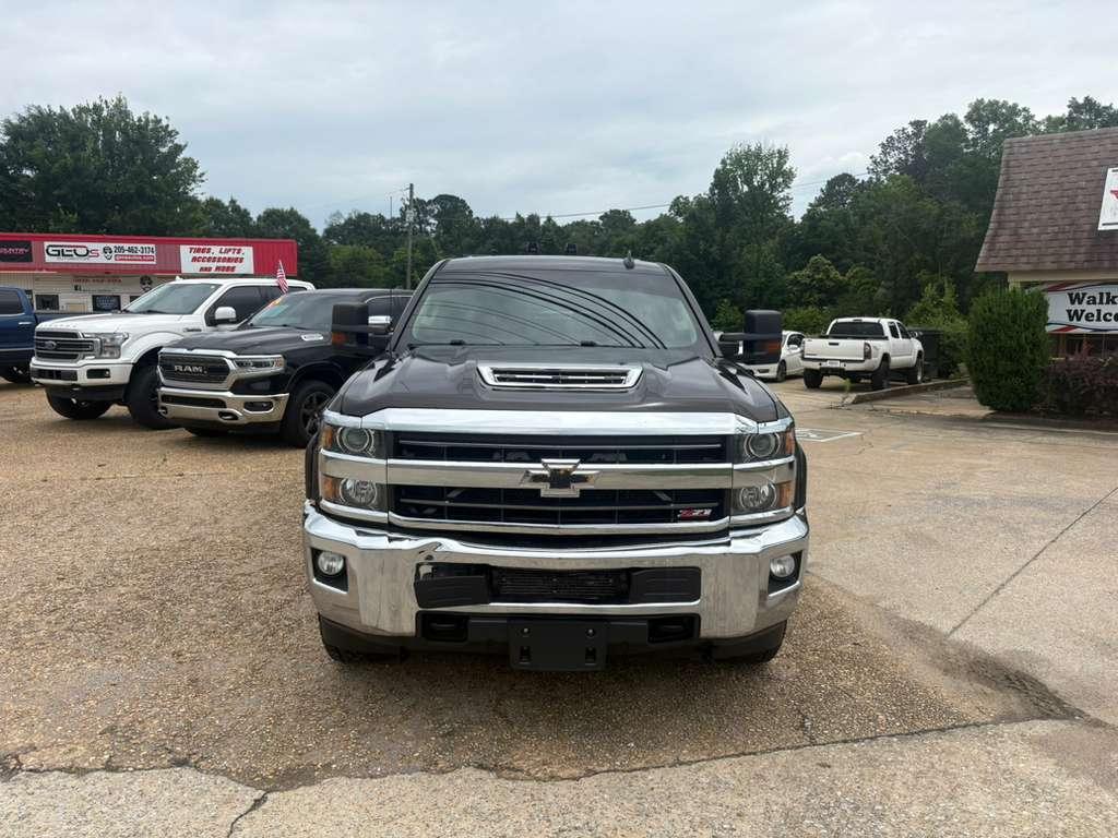 2019 Chevrolet Silverado HD LT 4WD Crew Cab Standard Box's photo