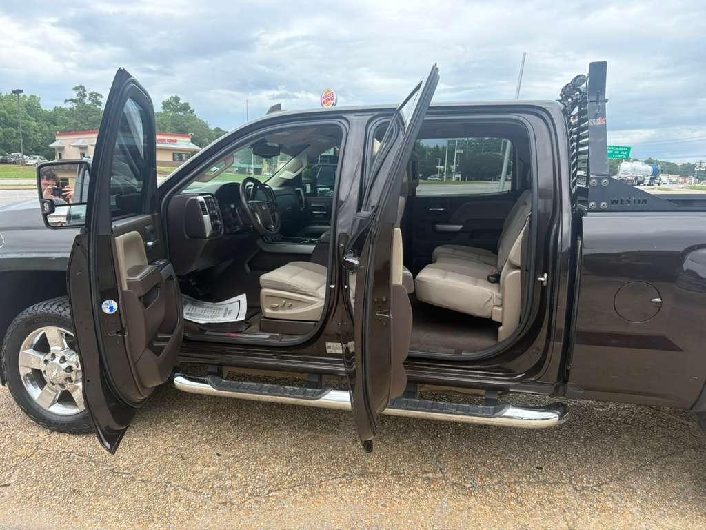 Chevrolet Silverado 2500HD LT Crew Cab Long Box 4WD 2019