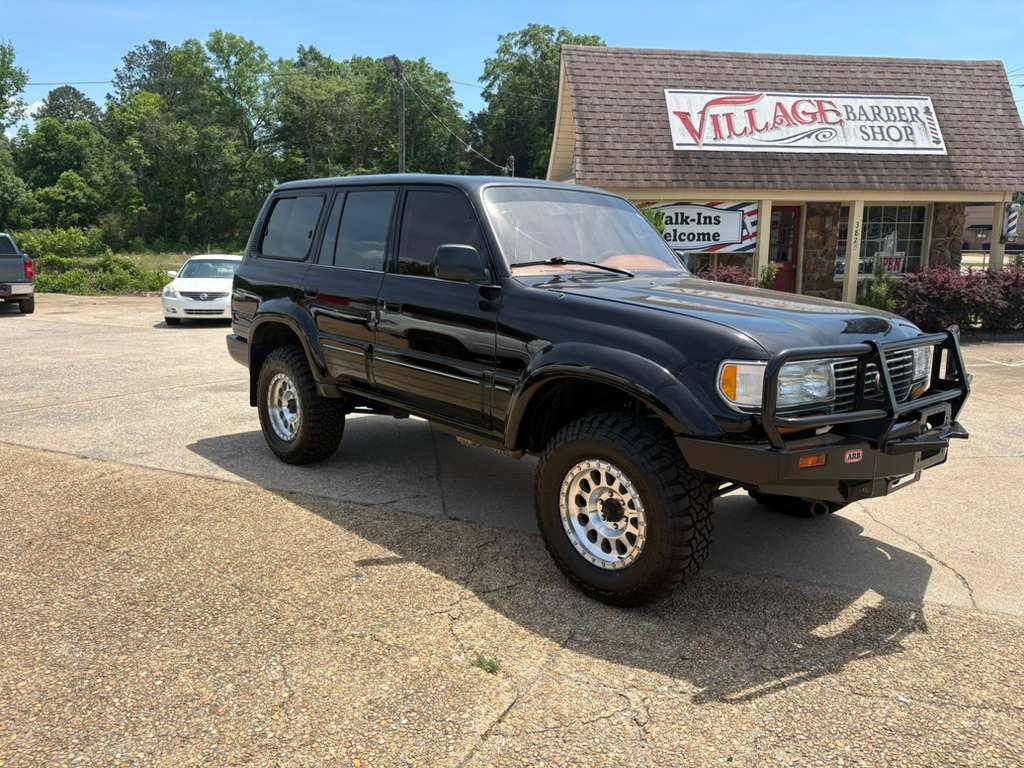 Lexus LX 450 Base 1997
