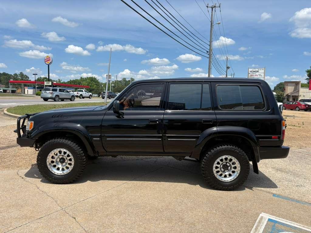 Lexus LX 450 Base 1997