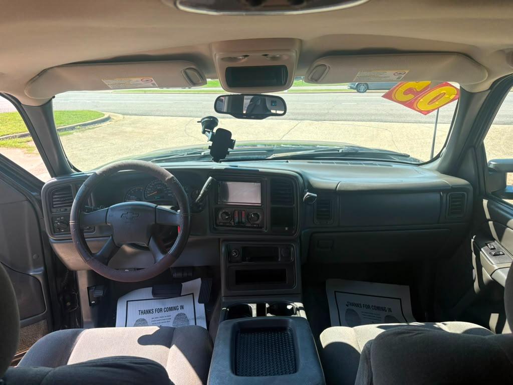 Chevrolet Silverado 2500HD LT Crew Cab Long Bed 4WD 2005