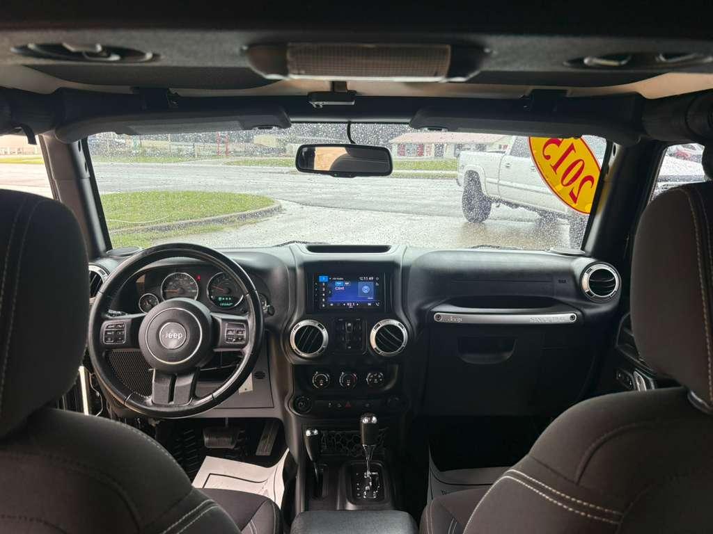 Jeep Wrangler Unlimited Rubicon 4WD 2015