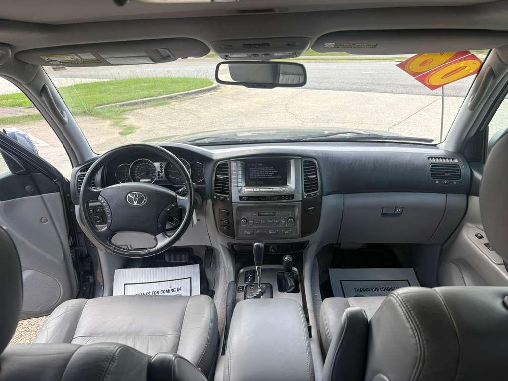 Toyota Land Cruiser 4WD 2006