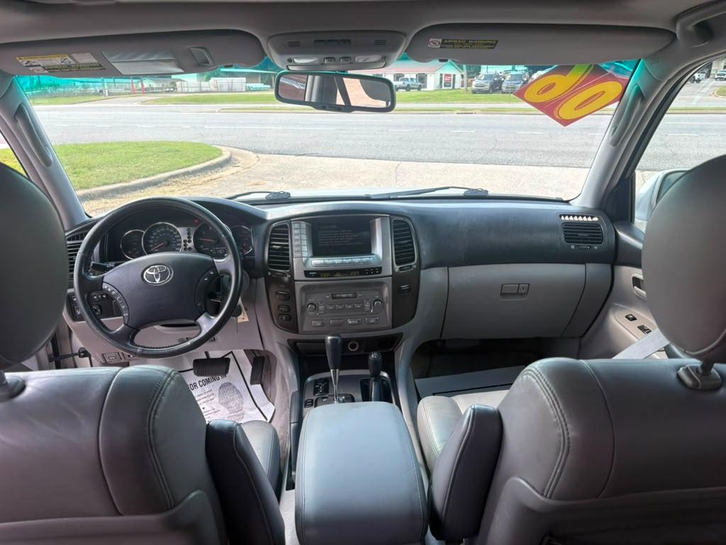 Toyota Land Cruiser 4WD 2006