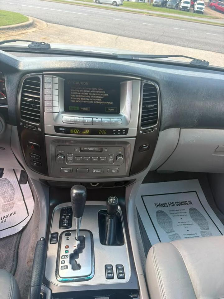 Toyota Land Cruiser 4WD 2006