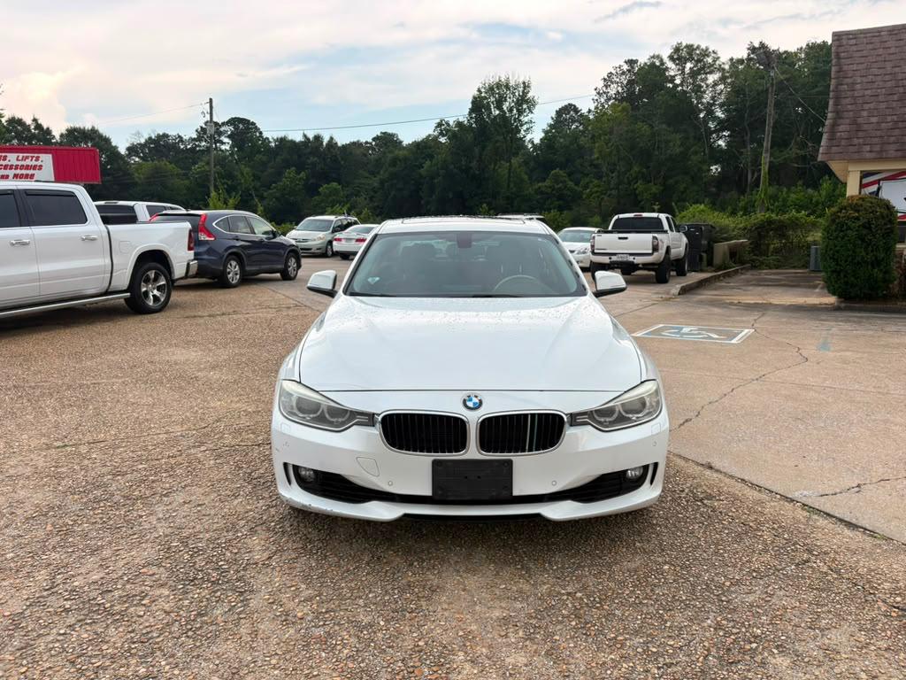 BMW 3-Series 335i xDrive Sedan 2014