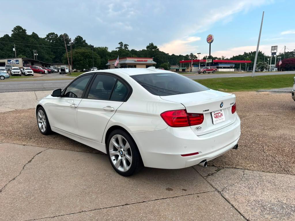 BMW 3-Series 335i xDrive Sedan 2014