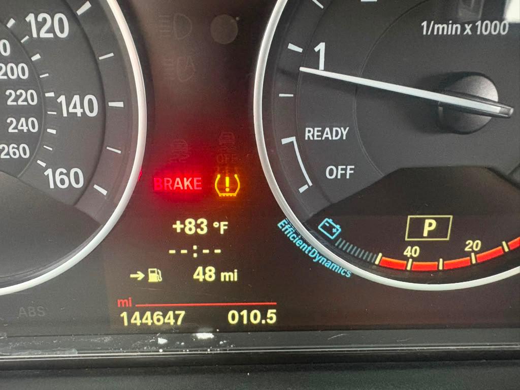 BMW 3-Series 335i xDrive Sedan 2014