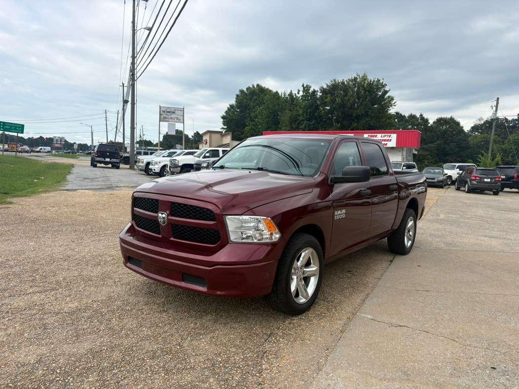 RAM 1500 Tradesman Crew Cab SWB 2WD 2017