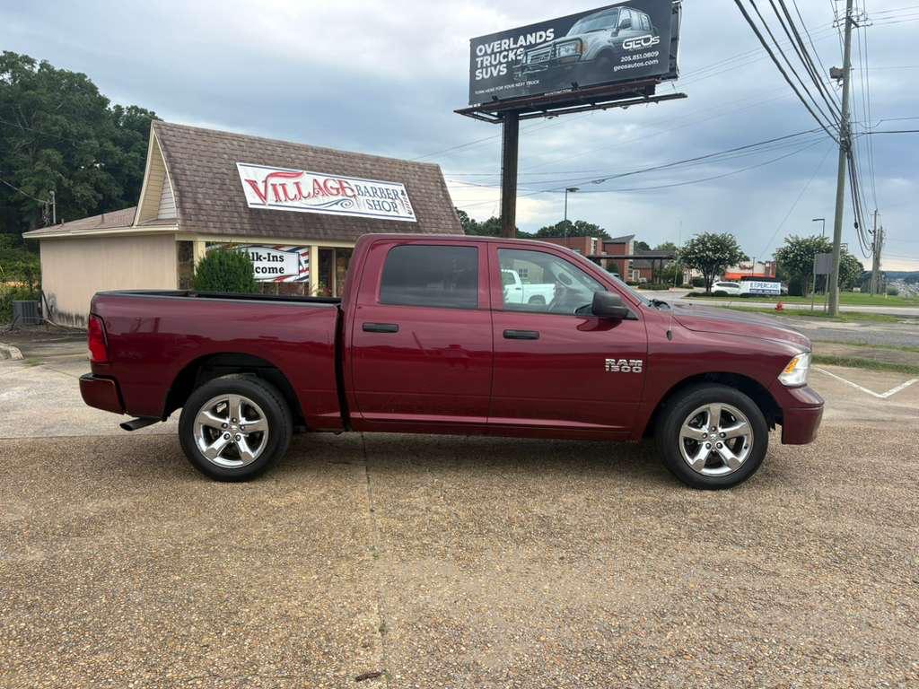 RAM 1500 Tradesman Crew Cab SWB 2WD 2017